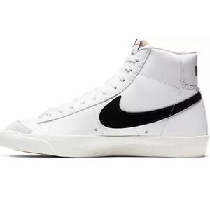 Nike Blazer Mid 77s